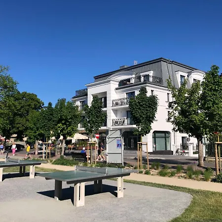 Luxury In Maritime *